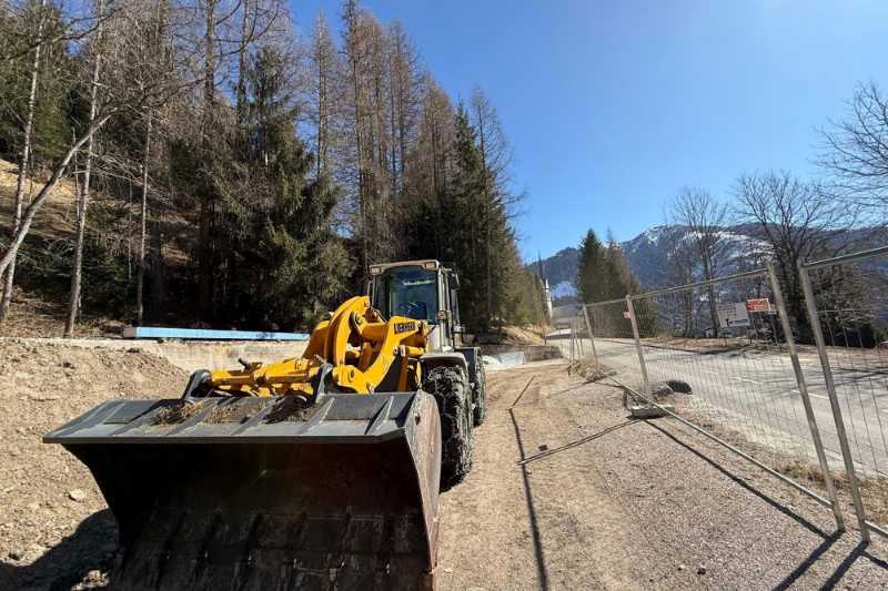 OmecoHub - Immagine LIEBHERR L514